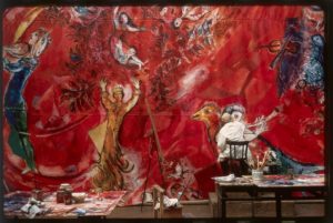 34.Izis-Chagall travaillant aux panneaux du Metropolitan Opera de New York  Le Triomphe de la Musique-atelier des Gobelins1966(c) Adagp-Paris2015-Photo(c)Izis-Manuel Bidermanas